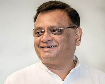 Congress leader targets Rajasthan Guv with series of tweets