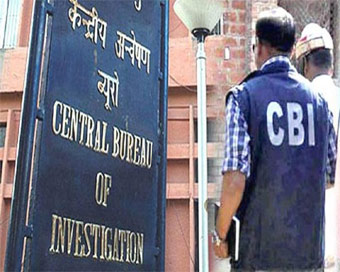 Joint DGFT (Gujarat) kills self in CBI custody