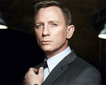 Daniel Craig