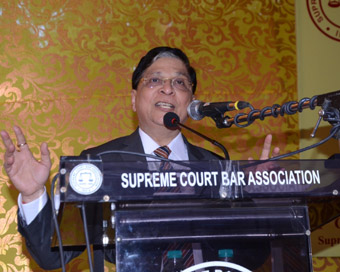 New Delhi: Chief Justice of India (CJI) Justice Dipak Misra addresses at his farewell, in New Delhi.