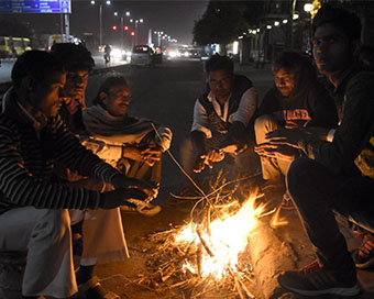 Icy winds sweep over Delhi at 3.5 degrees 