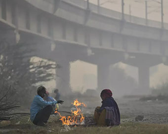 Delhi wakes up to coldest November morning in 17 years