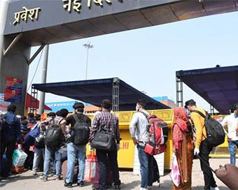 Delhi halves home quarantine of incoming travellers to 7 days