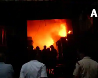 Fire breaks out at a factory in Delhi
