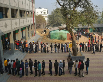 Delhi polls: 27.48% voter turnout till 2 PM
