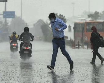 Delhi records 24.5 degrees as minimum temperature after light rain