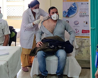 Delhi reports 51 cases of minor adverse events post vaccination