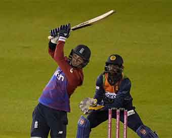 England thrash Sri Lanka, take 2-0 lead in T20I series