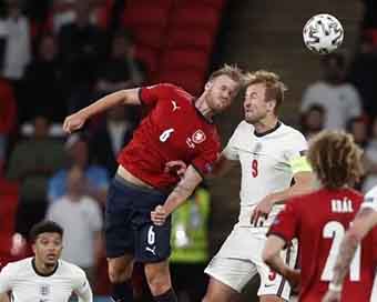 England through to Euro 2020 last 16 as group winners