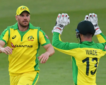 Australia beat England in final T20I, reclaim top spot in ICC rankings