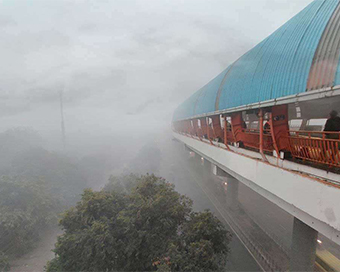 Dense fog engulfs Delhi-NCR; another cold spell over northwest India likely from today