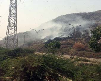 Delhi: Firefighting at Gazipur landfill on as toxic fumes fill air