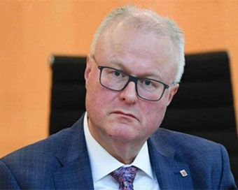 German Finance Minister Thomas Schafer (file photo)