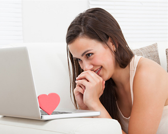 Online dating: More women look for emotional attachment than men