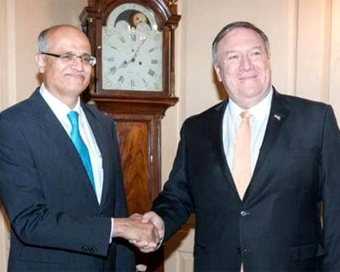 Foreign Secretary Vijay Gokhale and US Secretary of State Mike Pompeo (file photo)