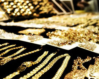 Gold demand drops to 11-year-low in 2020 on weak Q4