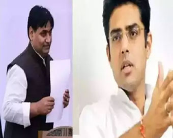 Govinda Singh (left), Sachin Pilot (right)