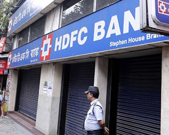 HDFC Bank customers face issues in netbanking, mobile app