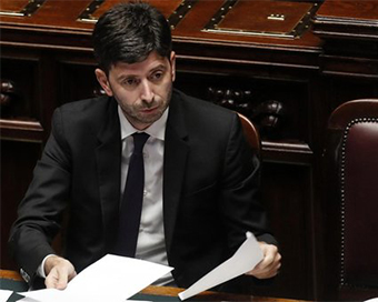 Minister of Health Roberto Speranza (file photo)