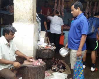 Meat shops open in Delhi