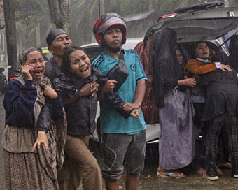 42 dead, 15,000 displaced in massive Indonesia quake