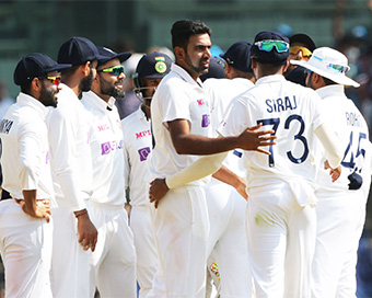 India vs England, 2nd Test, Day 4: India three wickets away from win; England slumps to 116/7 at Lunch