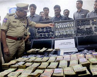 IPL betting racket busted, 17 held in South Delhi raid