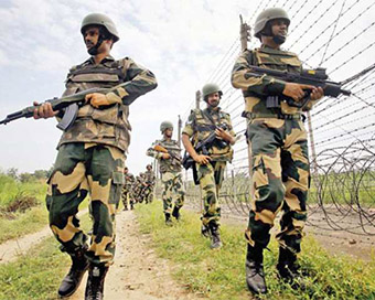 Heavy shelling by Pak on LoC in J&K