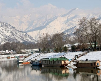 Migrant Kashmiri Pandits demand ban on J&K land sale to outsiders