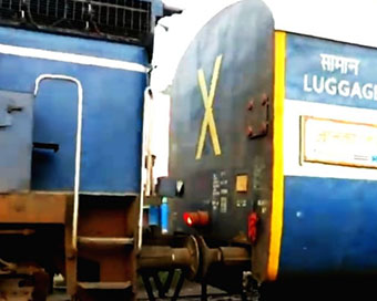 Janki Express collides with earth mover, 1 injured