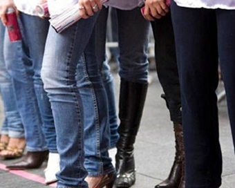 UP assembly secretariat bans jeans, T-shirt for staff