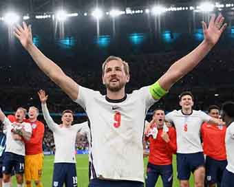 England beat Denmark after controversial penalty in extra time, set up Euro 2020 final with Italy
