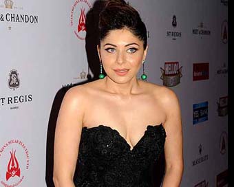 Singer Kanika Kapoor tests positive for coronavirus