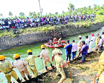 30 killed as bus plunges into canal in Karnataka 