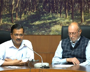 Arvind Kejriwal and Anil Baijal (file photo)