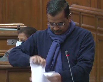 Kejriwal tears copies of new Farm Laws in Delhi Assembly