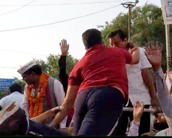 New Delhi: Delhi Chief Minister and Aam Aadmi Party (AAP) convenor Arvind Kejriwal was slapped during a road show in New Delhi on May 4, 2019. (Photo: Video Grab/IANS)