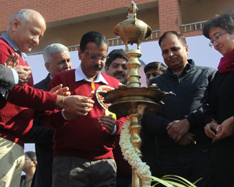 New Delhi: Delhi Chief Minister Arvind Kejriwal and Deputy Chief Minister Manish Sisodia light the inuagural lamp at the foundation stone laying ceremony of 11,000 new classrooms in government schools of the national capital, on Jan 28, 2019. (Photo: