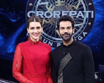 Kriti Sanon and Rajkummar Rao to appear on 