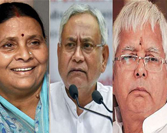 Lalu Yadav, Rabri Devi slam Nitish Kumar for Vidhan Sabha gherao violence