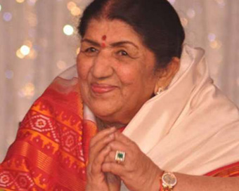 Lata Mangeshkar launches Marathi album on Gudi Padwa