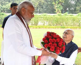 LK Advani to be conferred Bharat Ratna, announces PM Modi
