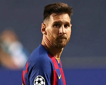 We are working internally to convince Messi, says Barcelona official
