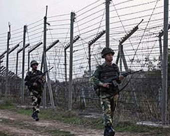 Civilian killed in Pakistan ceasefire violation (file photo)