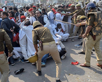 Hathras rape protest in Lucknow by SP workers