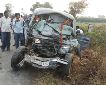 Maharashtra road accident