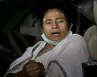 Mamata Banerjee stable, not likely to get discharged immediately