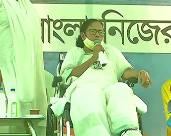 Keep calm and vote for Trinamool, Mamata Banerjee tells Nandigram voters