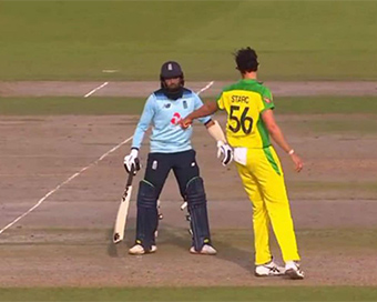 Englands vs Australia 3rd ODI: Sporting Starc gives Rashid a 