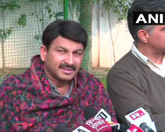 Manoj Tiwari accepts defeat, thanks people of Delhi